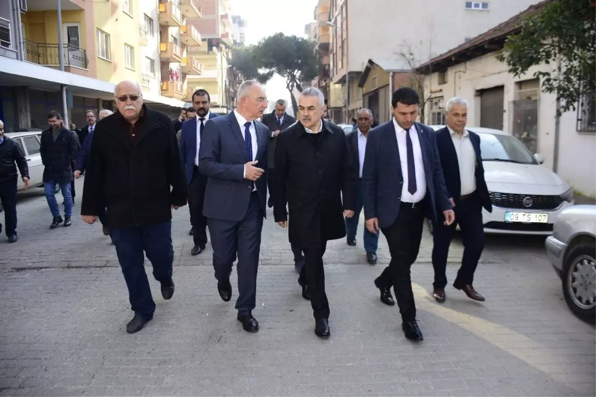 Mustafa Savaş: "Define mi Arıyorsunuz? Bir Cadde Bir Sene İçerisinde 3 Kere Kazılmaz Ki"