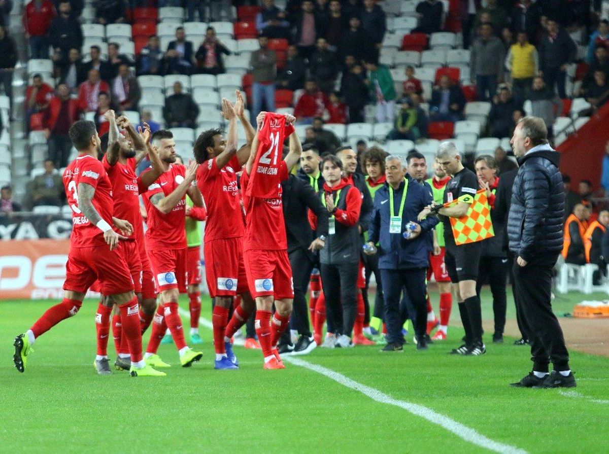 Sergen Yalçın\'a 2 Maç Men Cezası