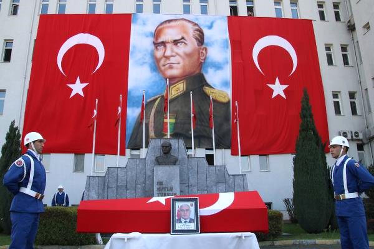 Uzman Çavuş, Kalp Krizi Geçirerek, Şehit Oldu (2)