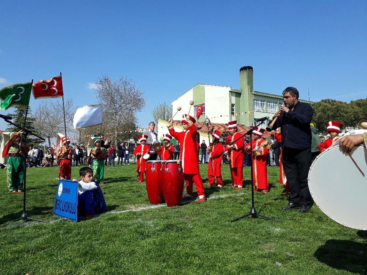 Uzunköprü\'de Nevruz Ateşi Yakıldı