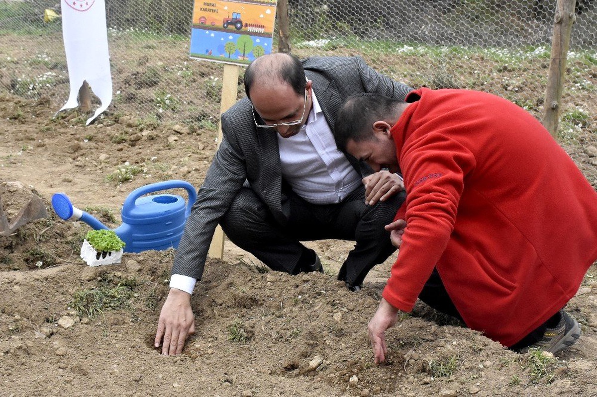 48 Muğla 48\' Proje\'sinin İlk Tohumları Toprakla Buluştu