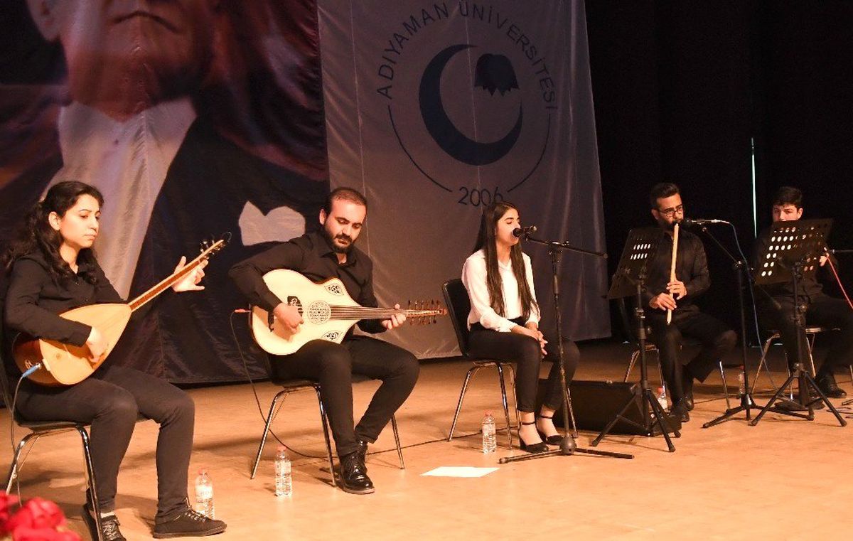 Adıyaman Üniversitesinde "Gazel Esintileri" İsimli Dinleti