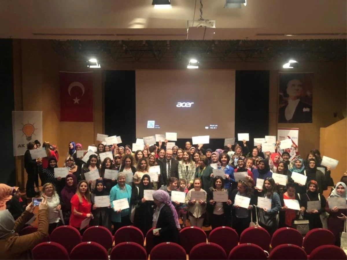 AK Parti Kadın Kollarından Finansal Okur-yazarlık Seferberliği