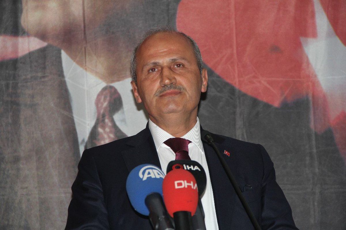 Bakan Turhan: "Türkiye\'nin Her Tarafı Gece Gündüz İha\'larla Kontrol Ediliyor"