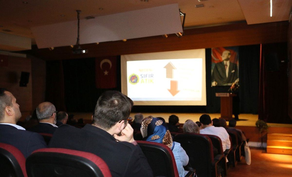 Bayrampaşa\'da \'Sıfır Atık\' Eğitimleri Devam Ediyor