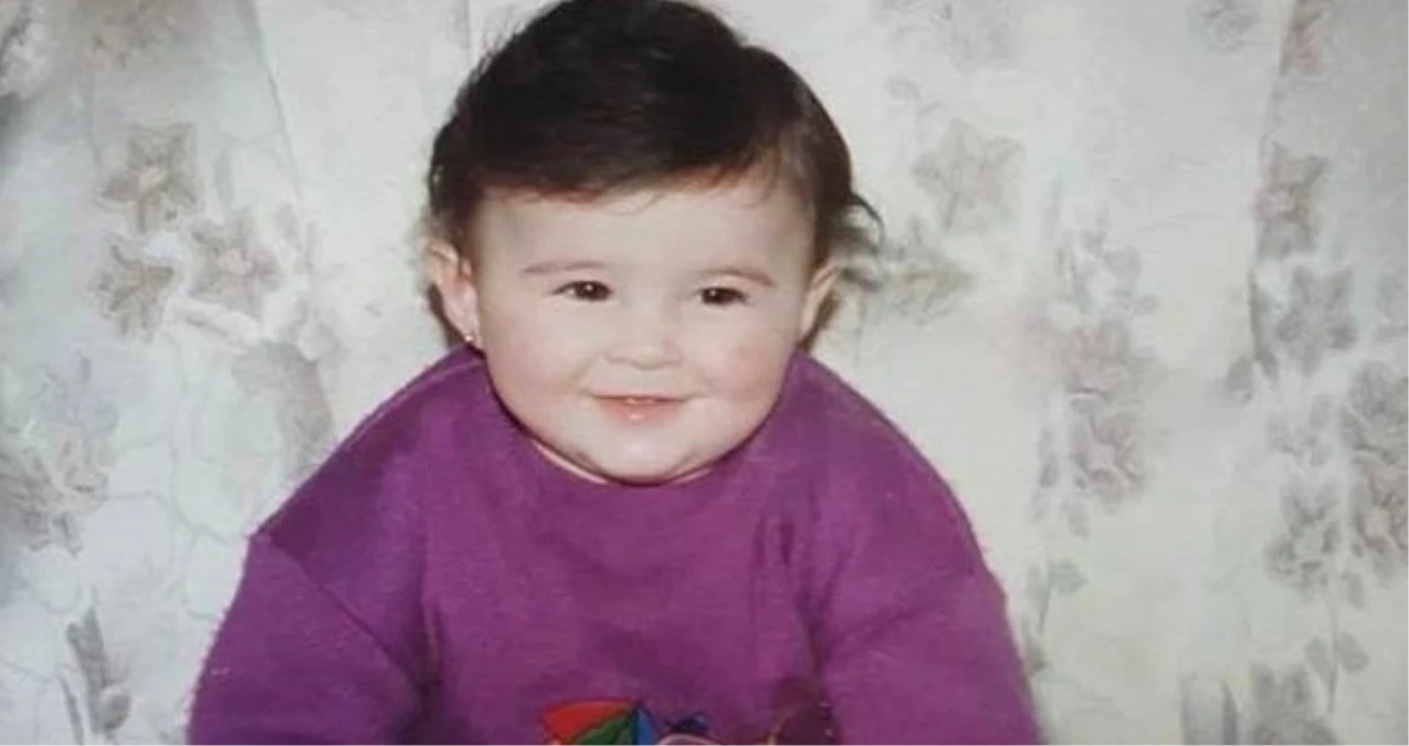 Büşra Develi, Bebeklik Fotoğrafıyla Paylaşım Rekoru Kırdı!