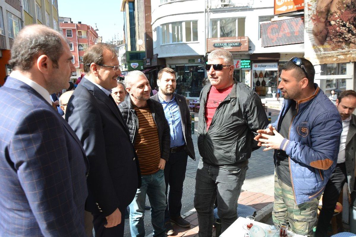 Çavuşoğlu: "Belediye Başkanı Değil Gölge Başkan"