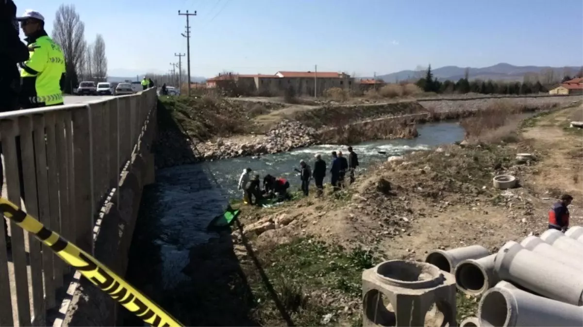 Çayda Erkek Cesedi Bulundu