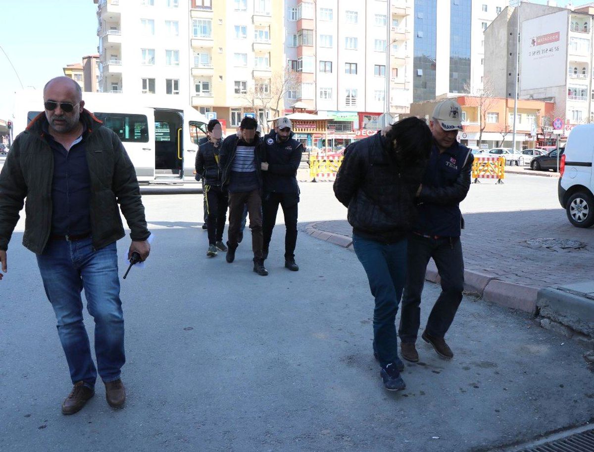 Deaş Operasyonunda Gözaltına Alınan 4 Şahıs Adliyede