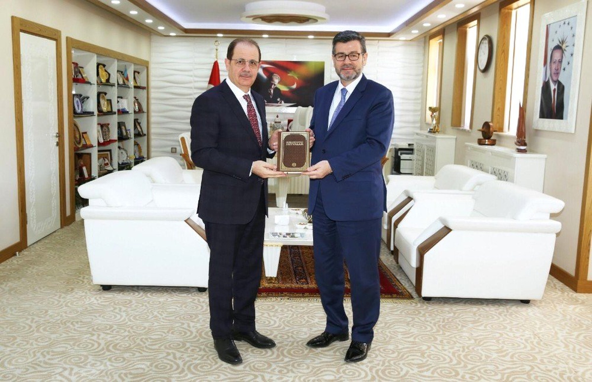 Diyanet İşleri Başkan Yardımcısı Muslu\'dan Rektör Coşkun\'a Ziyaret