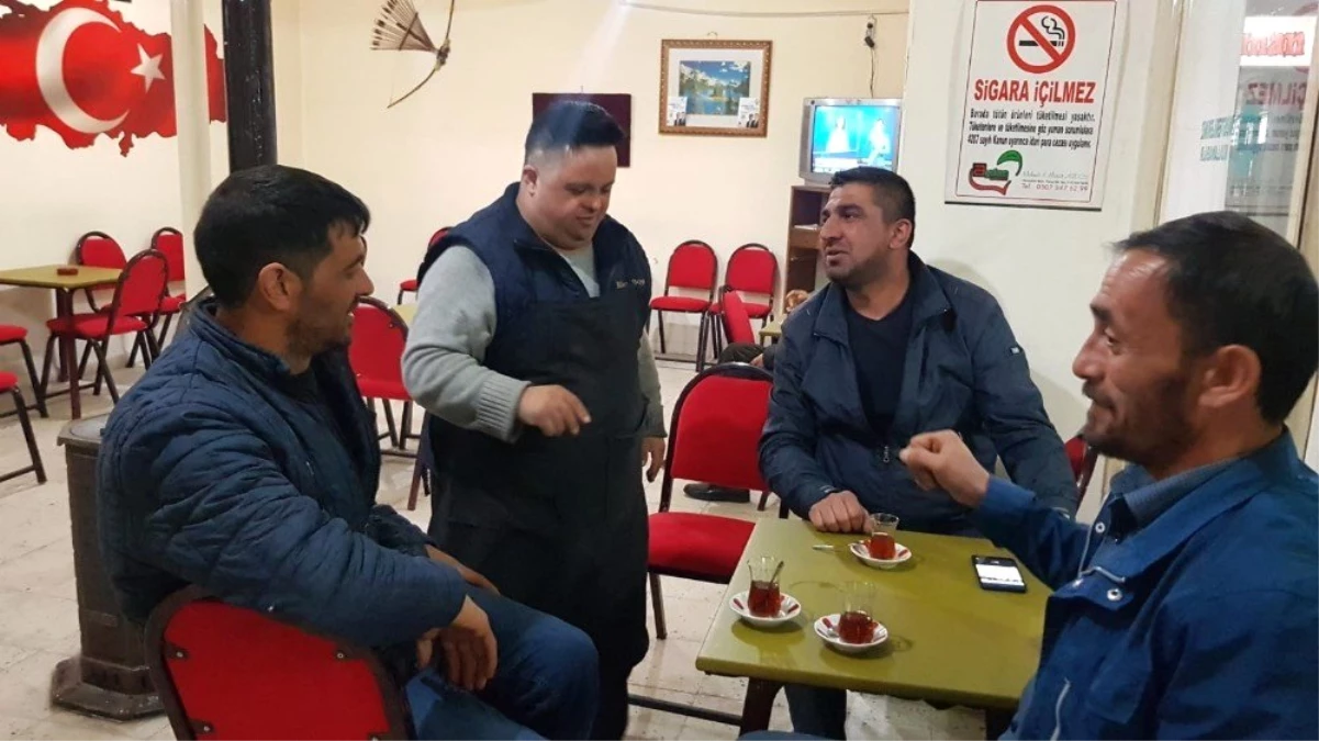 Down Sendromlu Ramazan İlçe Halkının Gönlünde Taht Kurdu