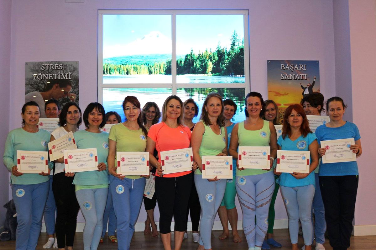 Dünyanın İlk Değişim Uzmanlığı Eğitim Programı Devam Ediyor
