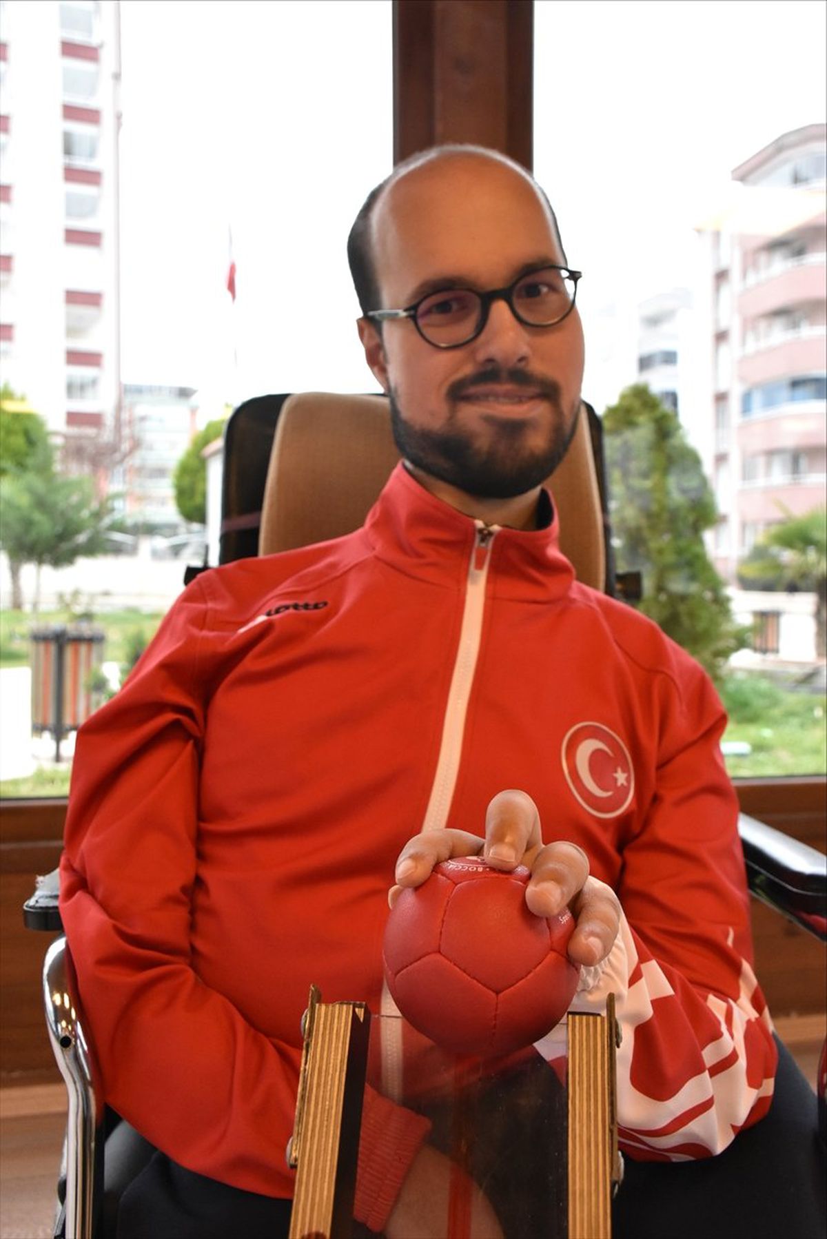 Engel' Tanımayan Bir Başarı Hikayesinin Adı: Emre Vural