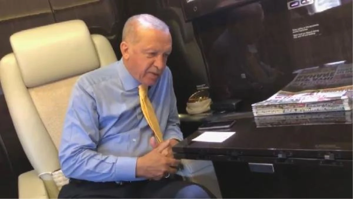 Erdoğan\'ın, Mezuniyet Törenine Telefonla Bağlandığı Anlar Sosyal Medyada Paylaşıldı