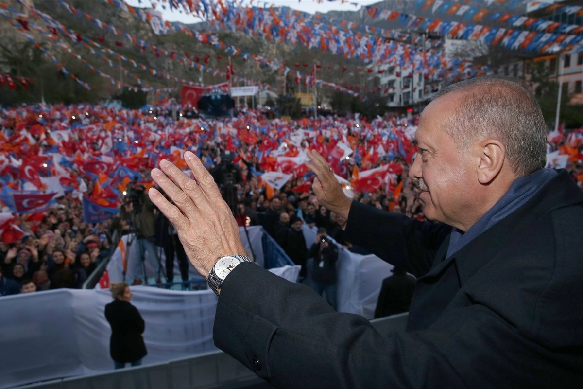 Erdoğan: "Teröristlerin Ülkemizde, Bölgemizdeki Eylemlerini İşlerine Geldiği Şekilde Dünyaya...