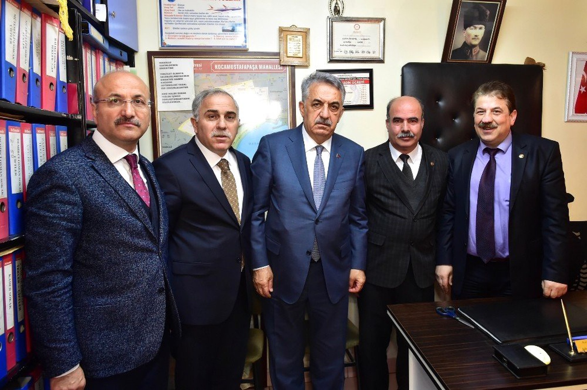 Hayati Yazıcı ve Fatih Belediye Başkan Adayı Turan Esnaf Ziyaretlerinde Bulundu