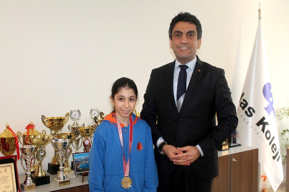 İhlas Koleji Öğrencisi Elif Kömürcü Judoda İstanbul Şampiyonu
