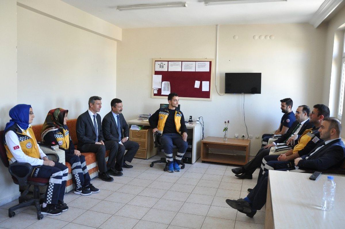 İl Sağlık Müdürü Arslan 112 Personelleri ile Bir Araya Geldi