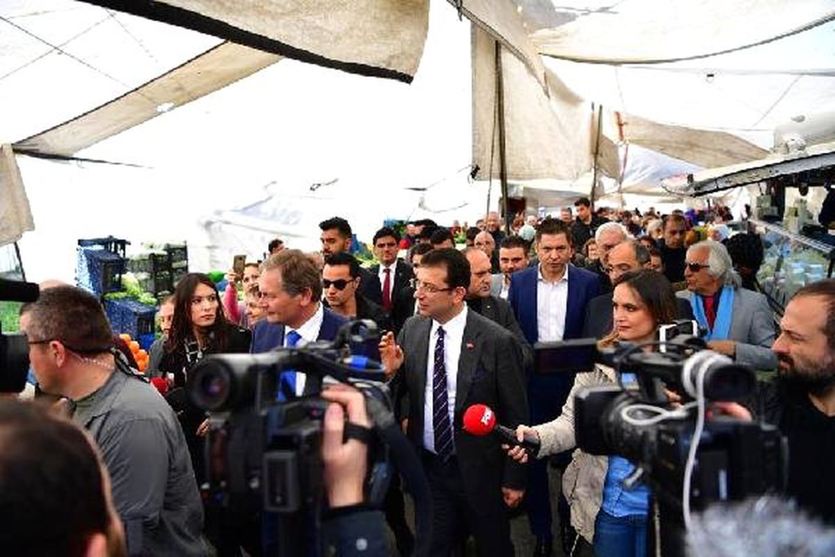 İmamoğlu\'ndan Üsküdar\'da Pazar Ziyareti