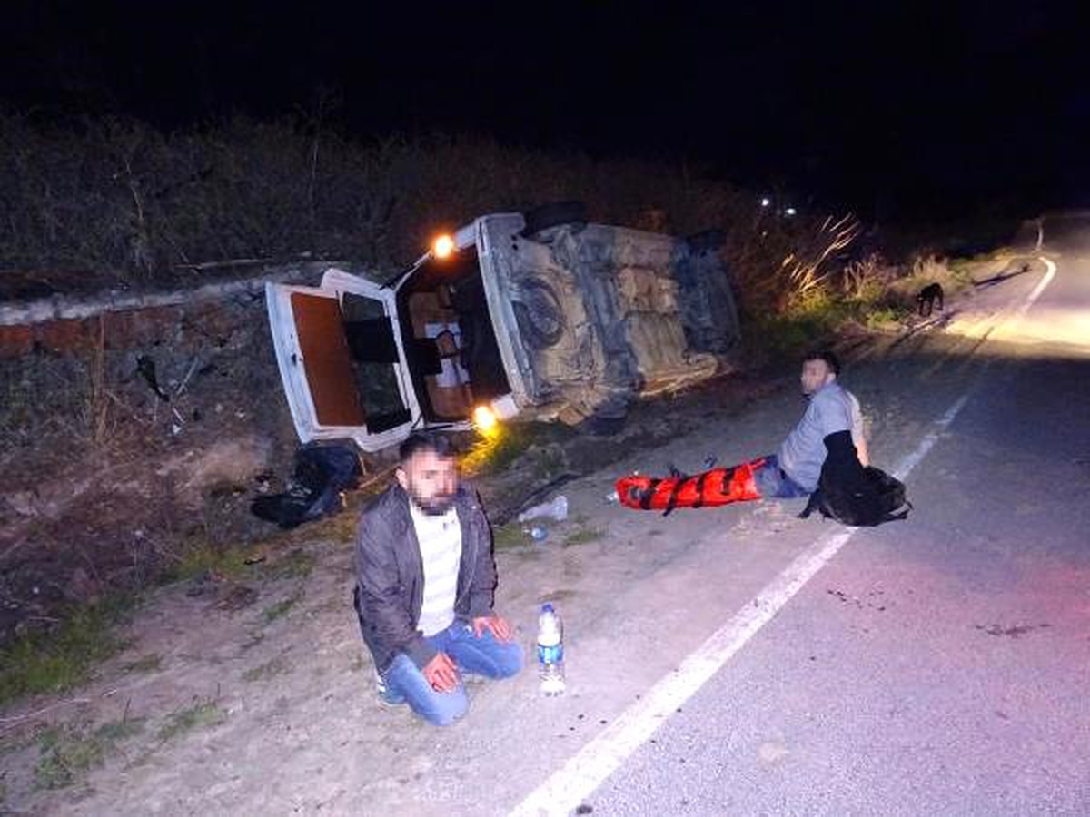 Kaçakları Taşırken Kaza Yapan Sürücü: \'Bu Arabada Ne İşim Var, Hatırlamıyorum\' Dedi