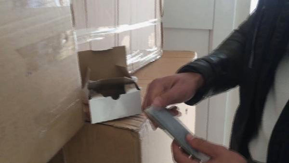 Lüks Rezidansa Yapılan Kaçak Cep Telefonu Operasyonu Polis Kamerasında