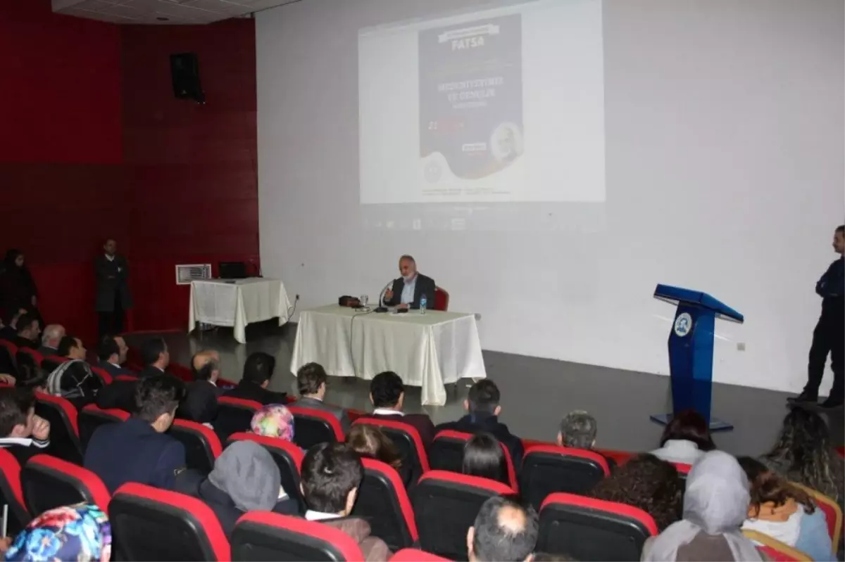 Medeniyetimiz ve Gençlik" Konferansı