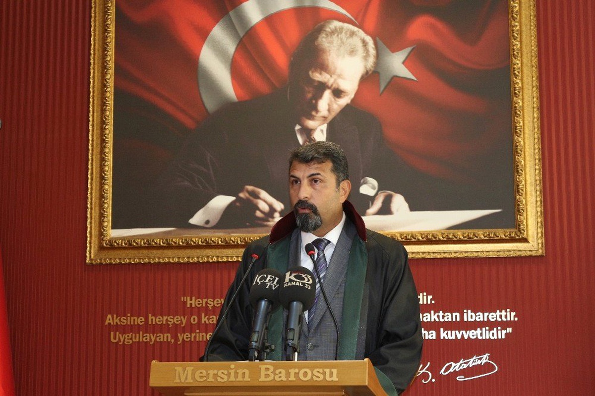 Mersin Barosu\'ndan \'Aile Arabuluculuğu Kadına Şiddeti Daha da Artırır\' Uyarısı