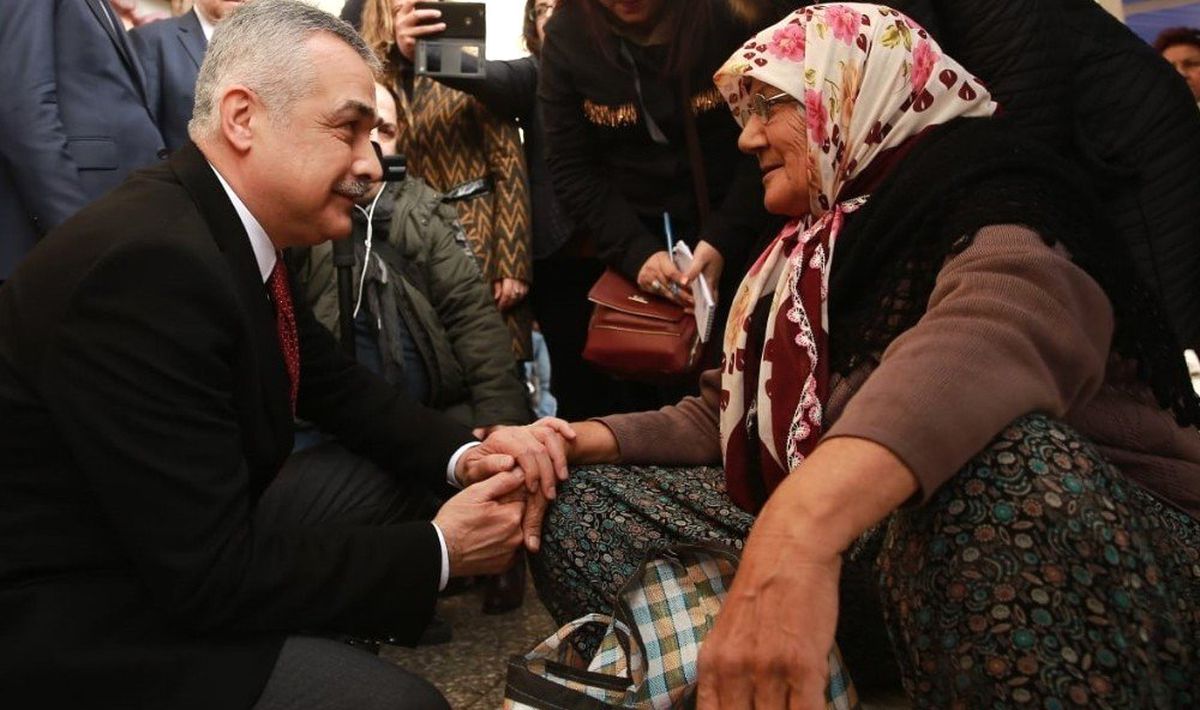 Mustafa Savaş, "Seçimi Kaybetme Korkusuna Kapıldılar"