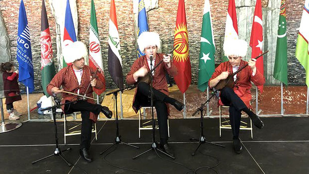 Nevruz\'a Cenevre\'de Ortak Kutlama