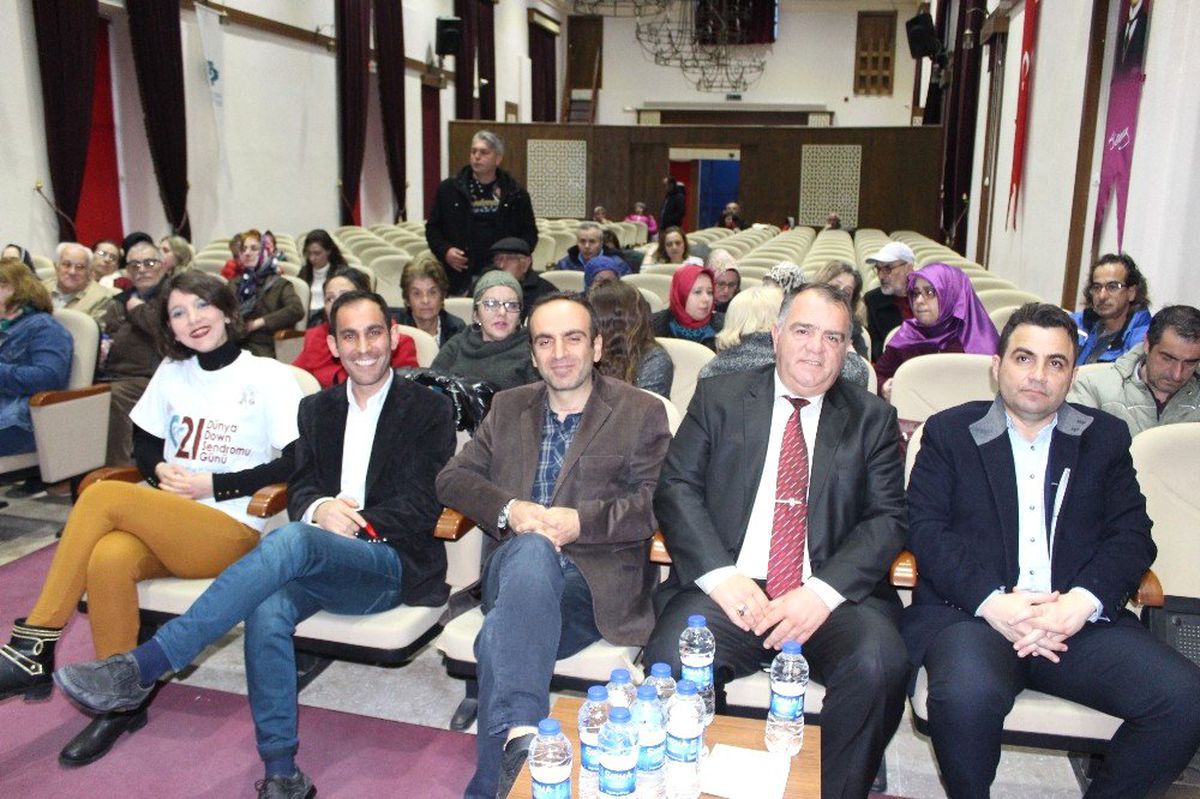 Özel Bireylerin Aileleri Unutulmadı