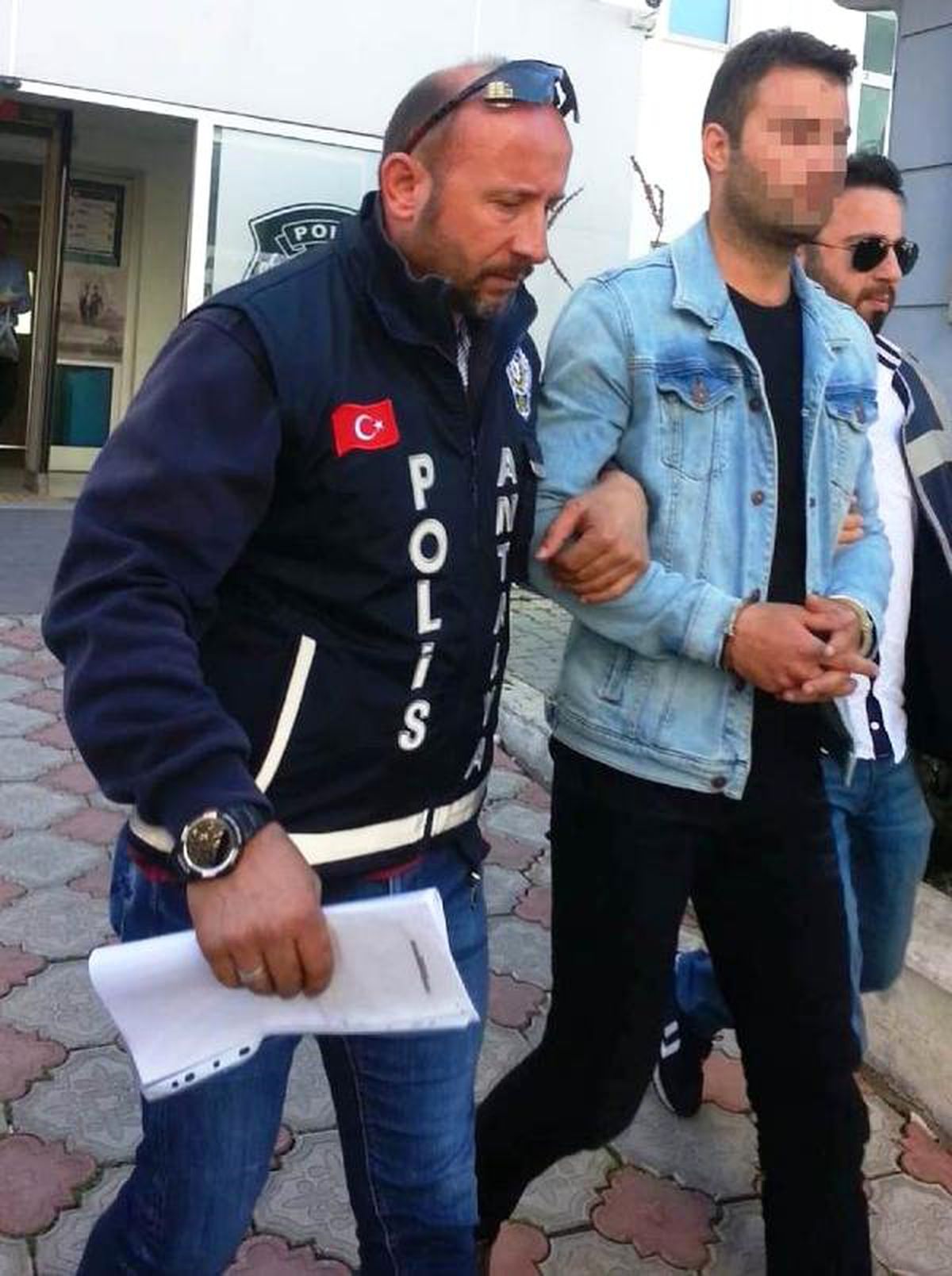 Taksicileri Dolandırdı