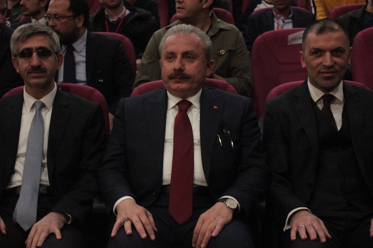 TBMM Başkanı Şentop\'tan Trump\'a: "Kendi Yaptığı Putu Yiyor"