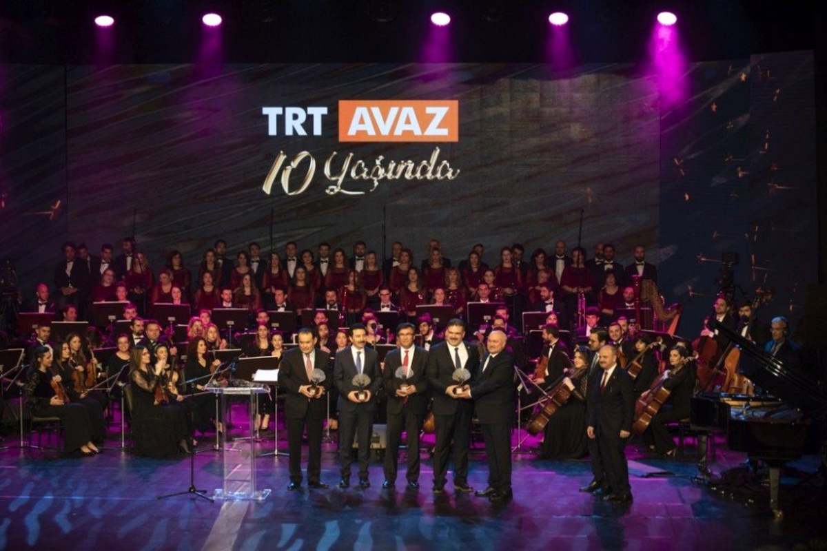 TRT Avaz 10. Yılını Nevruz Özel Yayınıyla Anadolu Üniversitesi\'nde Kutladı