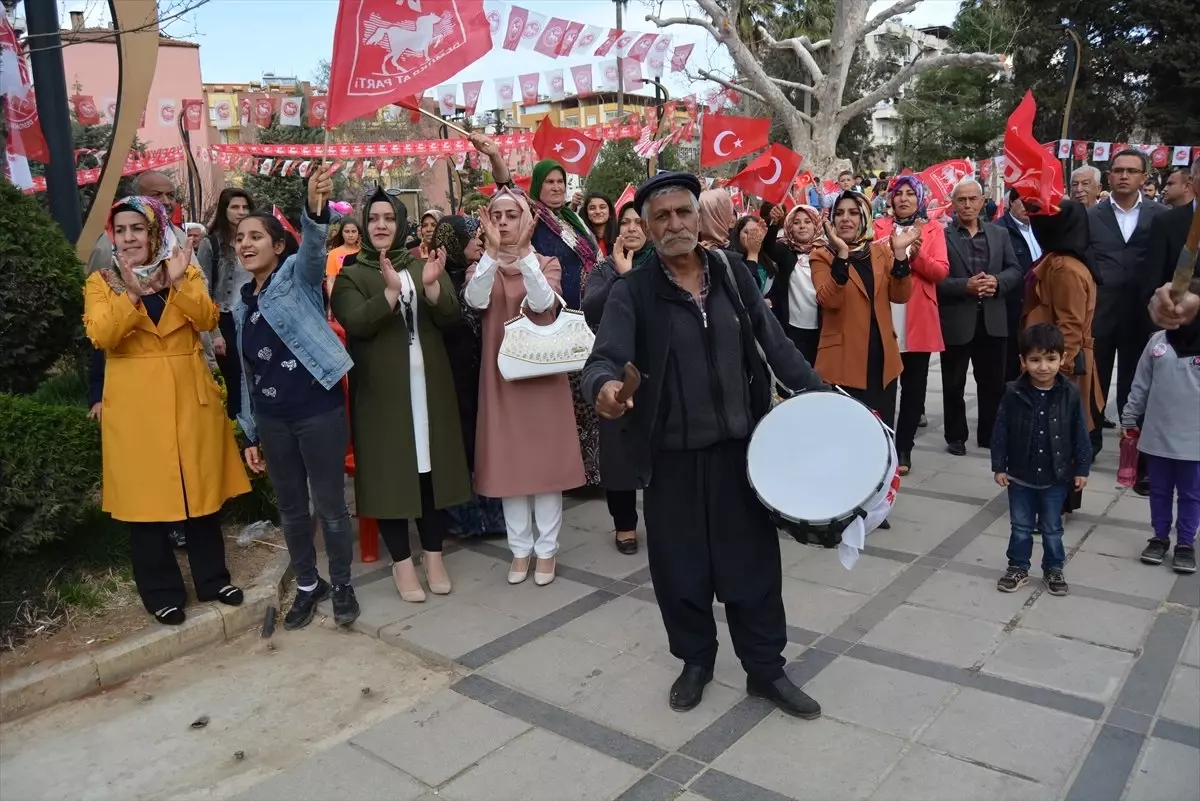 Ülkenin Hangi Tarihsel Mecradan Geldiğini Bilenler Ülkeyi Yönetsin"