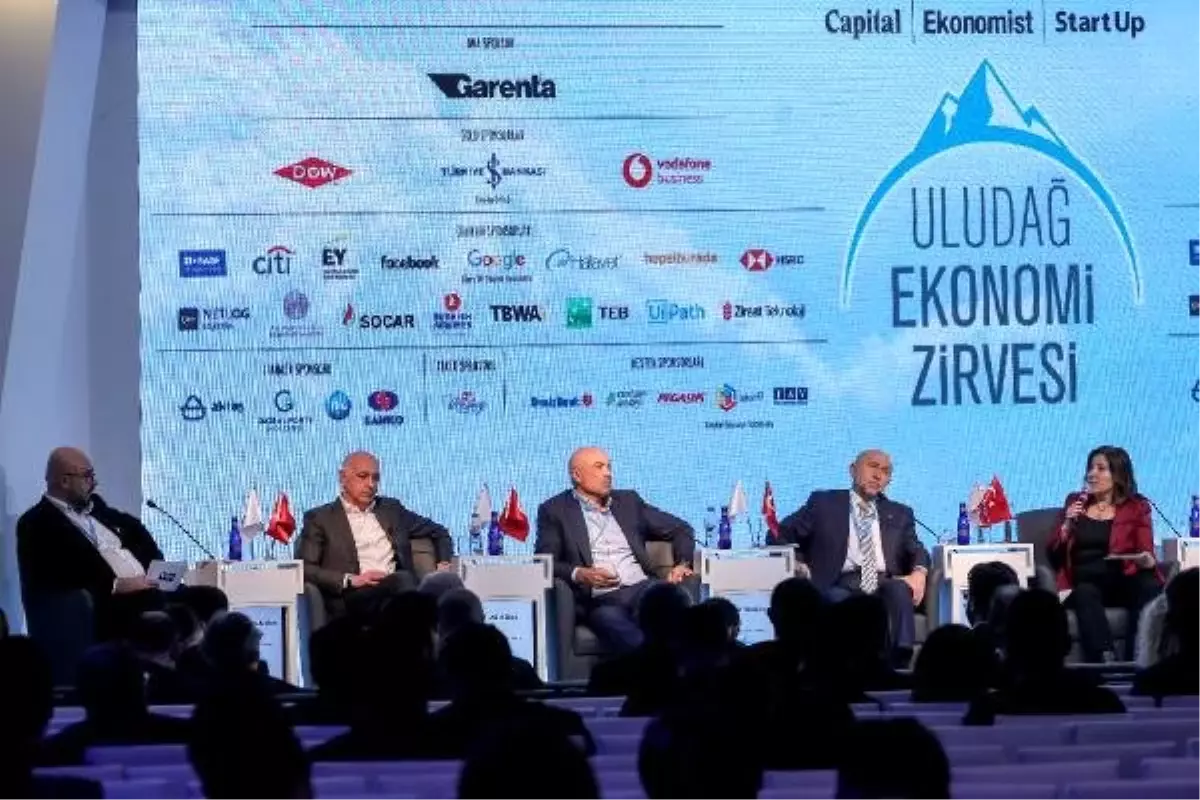 Uludağ Ekonomi Zirvesi\'nde \'Yatırım Liderler\'i Bir Araya Geldi