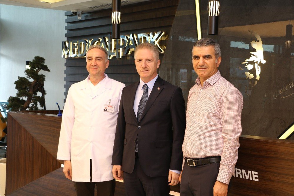 Vali Gül\'den Medical Park Gaziantep Hastanesine Ziyaret