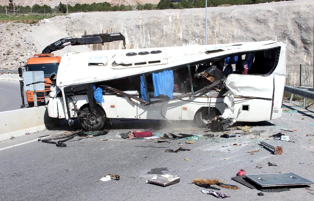 34 Özel Öğrencinin Yaralandığı Kazada Şoför Gözaltında