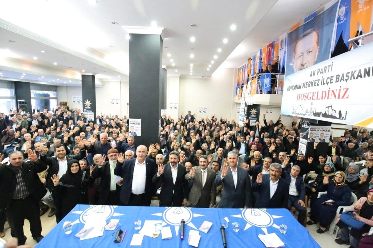 AK Parti Sandık Eğitim Çalışması Geçekleştirdi