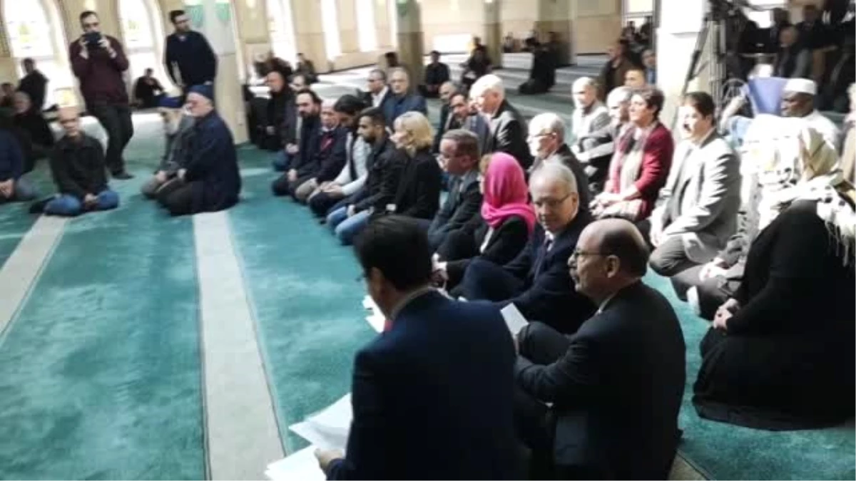 Almanya\'da Eyalet İçişleri Bakanı Pistorius\'tan Camiye Destek Ziyareti - Köln
