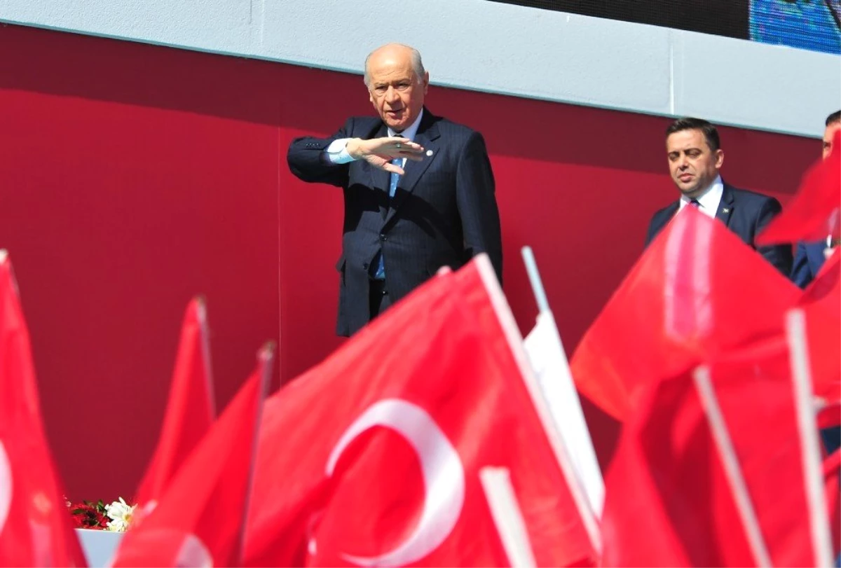 Bahçeli: "31 Mart Seçimleri Ankara İçin Uçurumdan Önceki Son Çıkıştır"