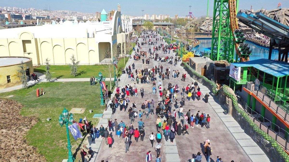 Başkentte Eğlence Çağı Başladı