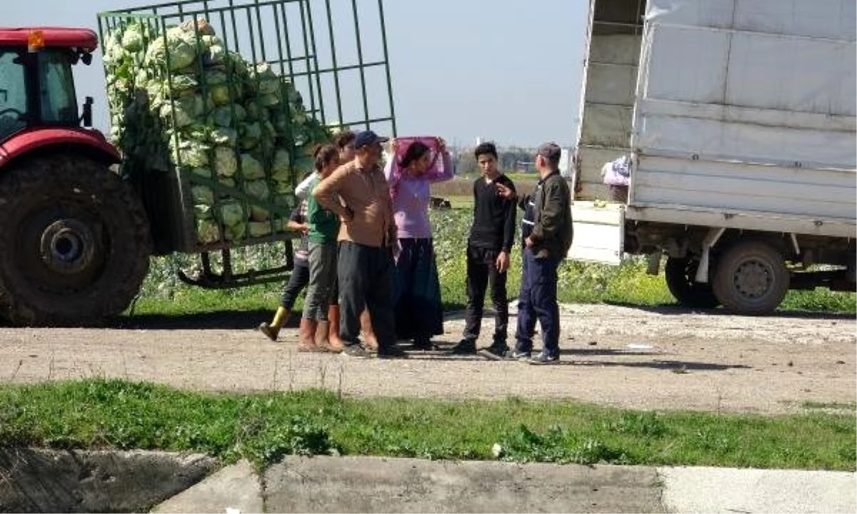 Bisikletle Sulama Kanalına Düşen Baba Öldü, Oğlu Kurtarıldı