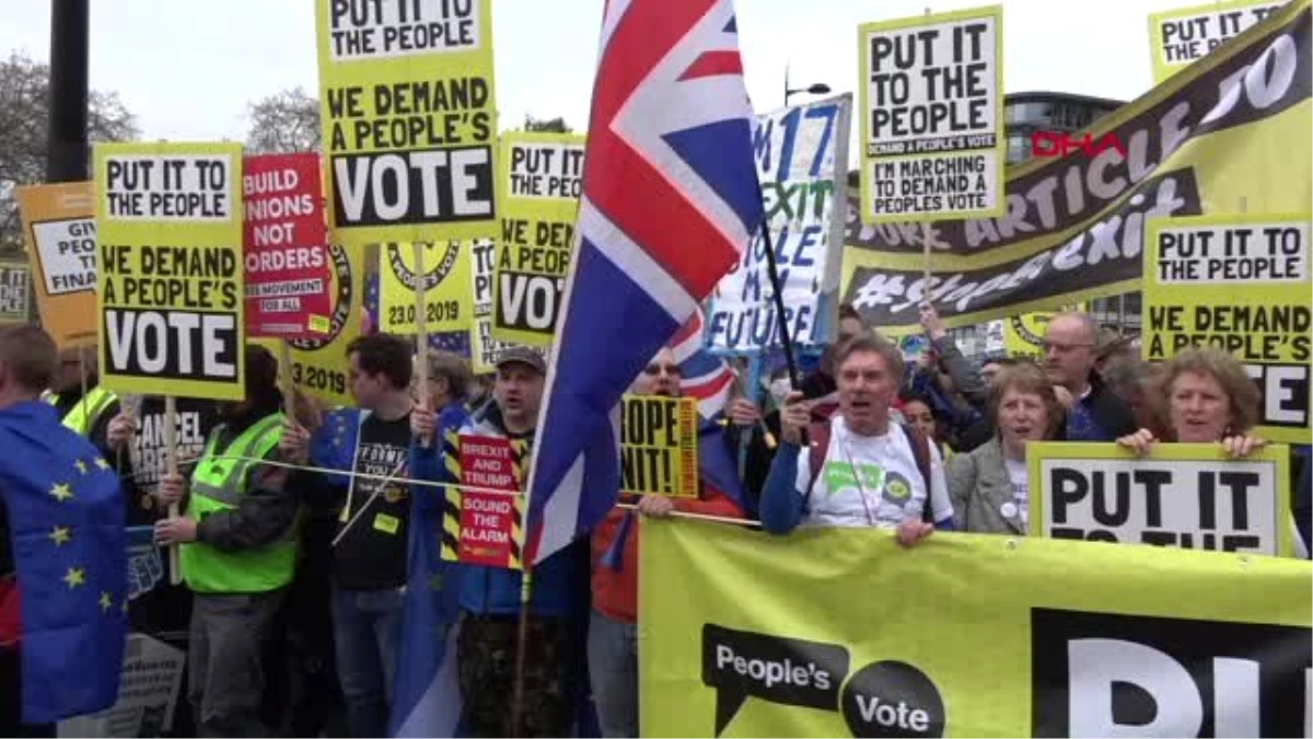 Dha Dış - İngiltere\'de Dev "Brexit\'i Halka Bırakın" Yürüyüşü