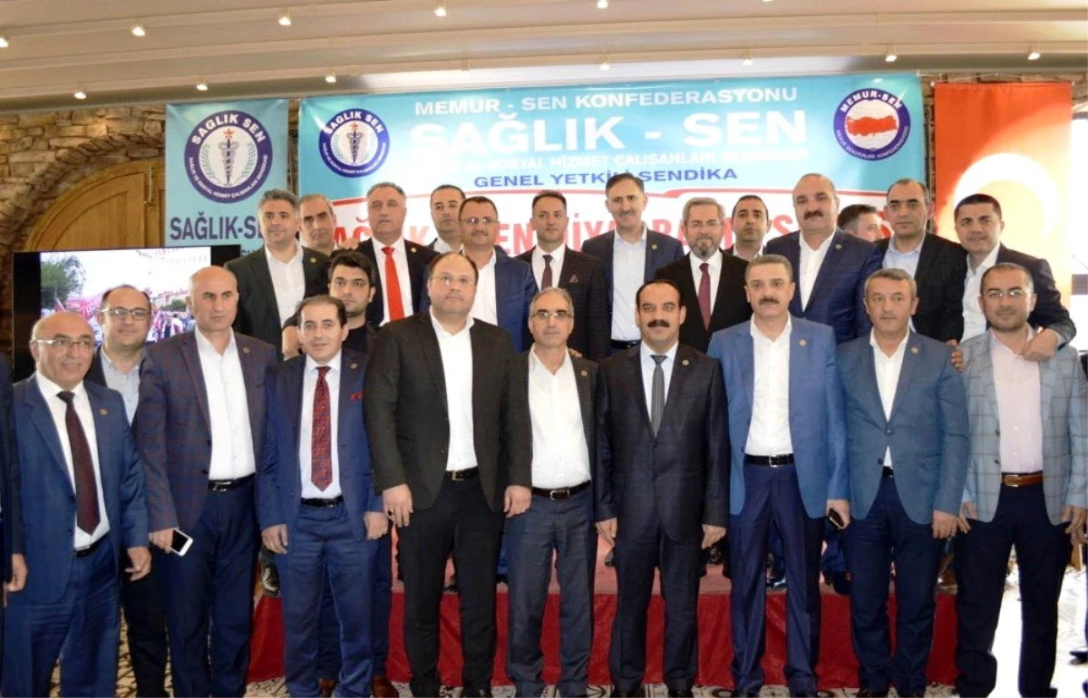 Diyarbakır\'da Sağlık-Sen İl Divan Toplantısı Düzenlendi