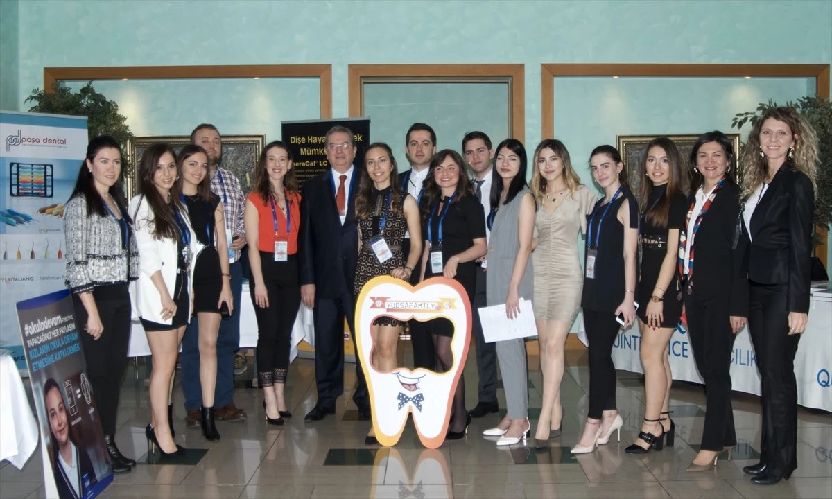 Dünyanın Dört Bir Yanından Diş Hekimliği Öğrencileri Yeditepe\'de Buluştu