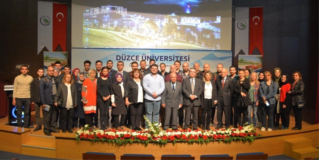 Düzce Üniversitesi\'nde Kıbrıs Barış Harekatı Konuşuldu