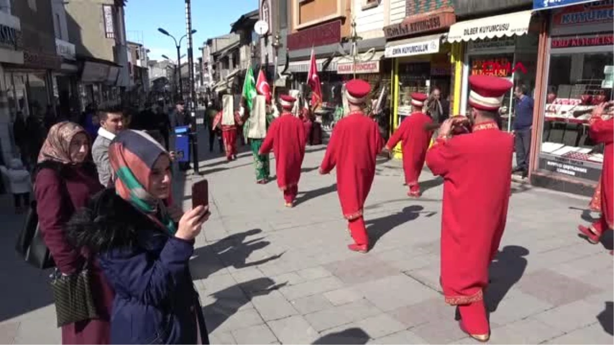 Erzurum İranlı Turistleri Mehterle Karşıladılar