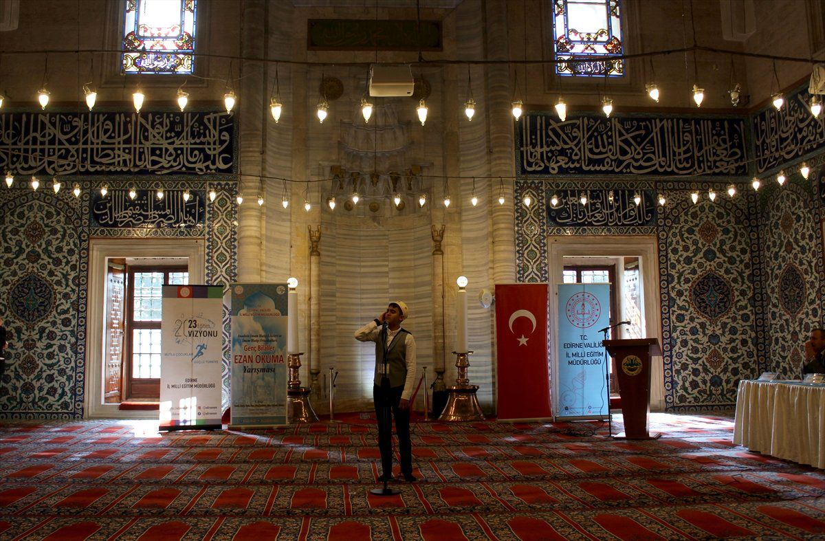 Genç Bilaller" Selimiye\'de Yarıştı