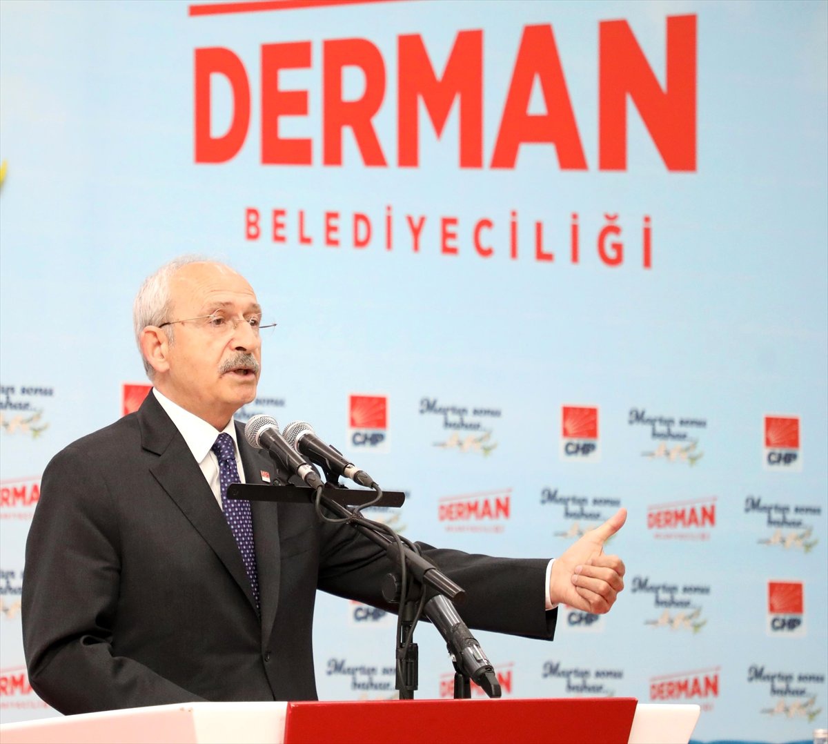 Güçlü Bir Demokrasiye İhtiyacımız Var"