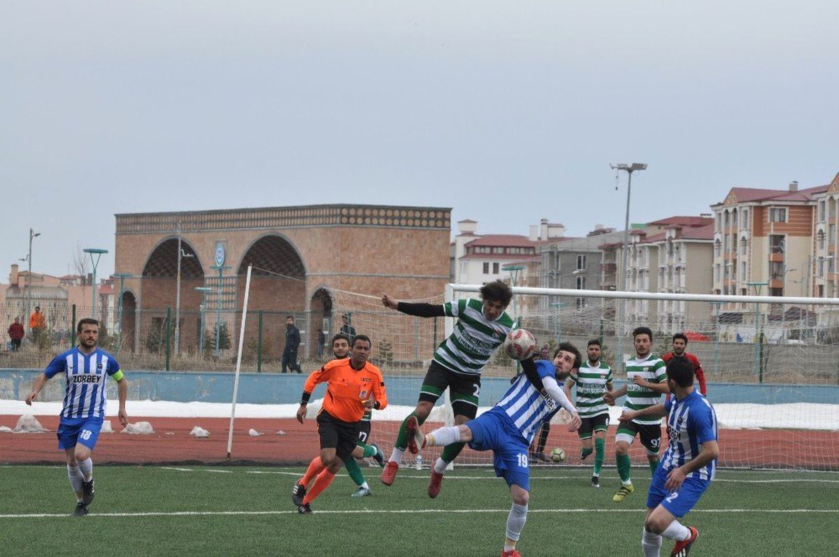 Kars 36 Spor Kendi Evinde Kaybetti